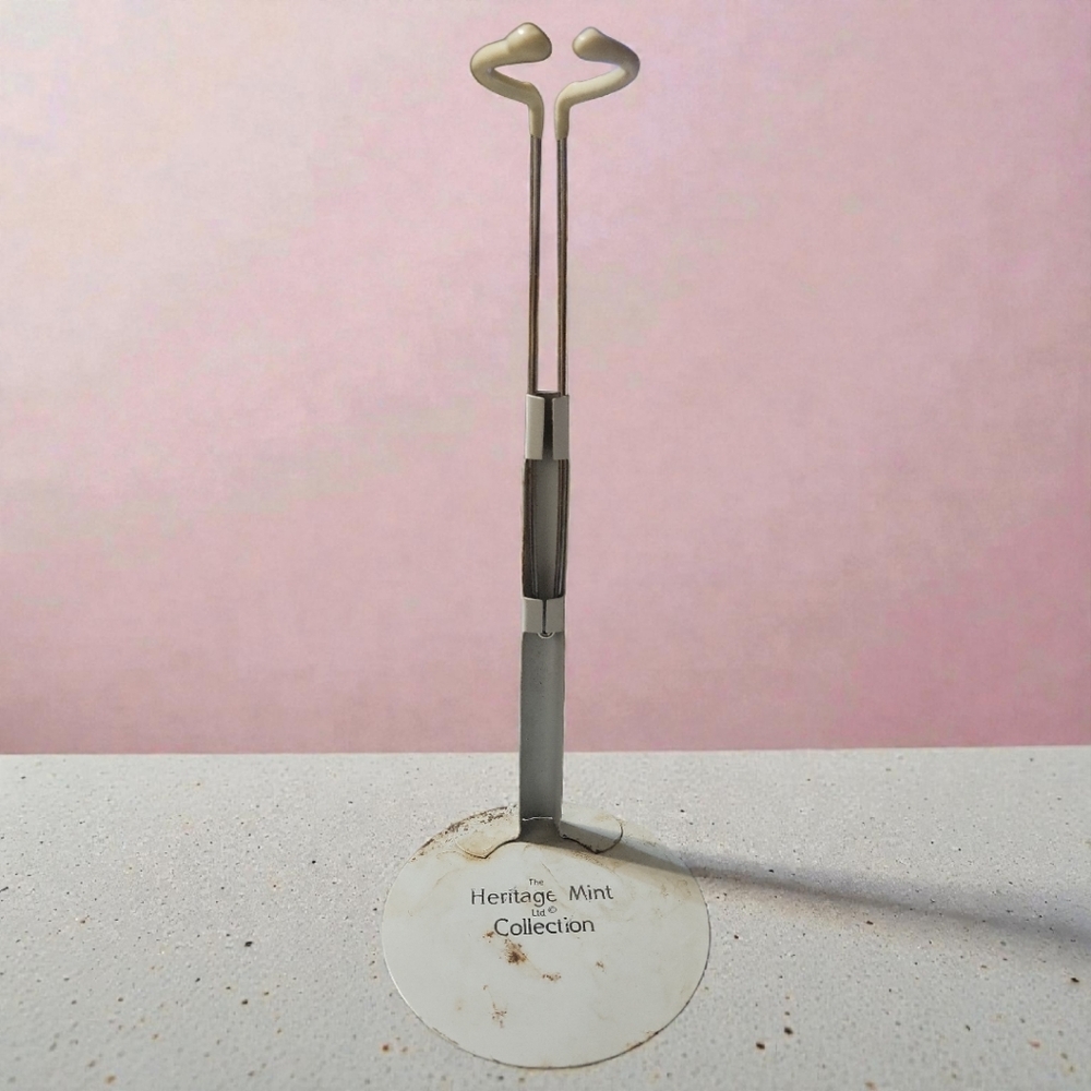 Vtg 1990 Heritage Mint Metal DOLL Stand 7 1/4"- 10 1/2" Adjustable #3